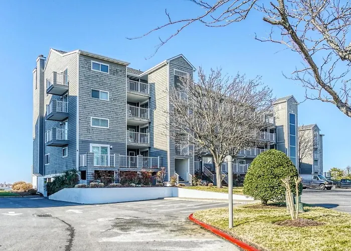 Apartment Harbour Island 204m