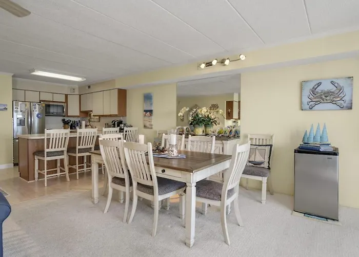 Apartment Harbour Island 204m